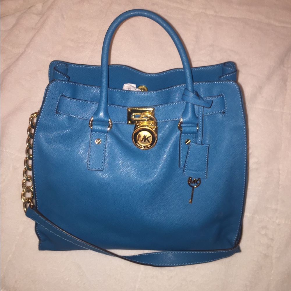 Gorgeous bright Handbag!!! Nwot! ⭐️⭐️⭐️⭐️👛